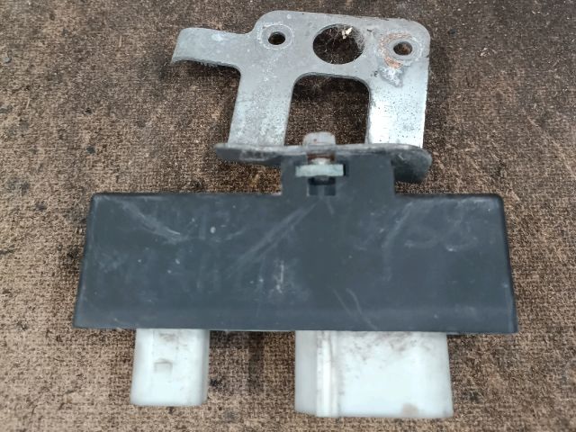 bontott SEAT IBIZA III Hűtőventilátor Relé