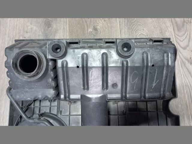 bontott SEAT IBIZA III Légszűrő Ház