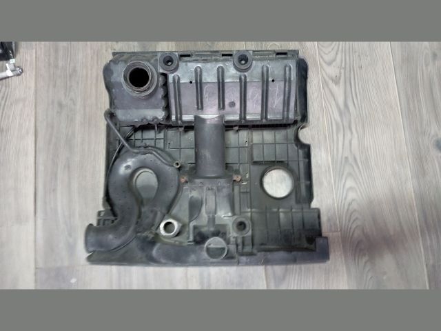 bontott SEAT IBIZA III Légszűrő Ház