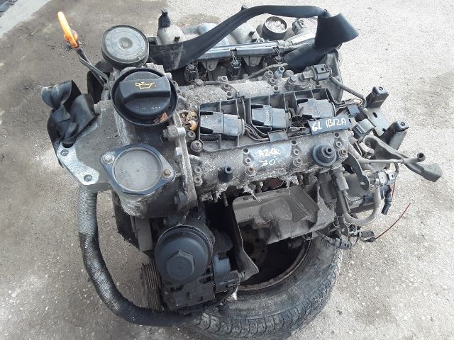 bontott SEAT IBIZA III Motor (Fűzött blokk hengerfejjel)