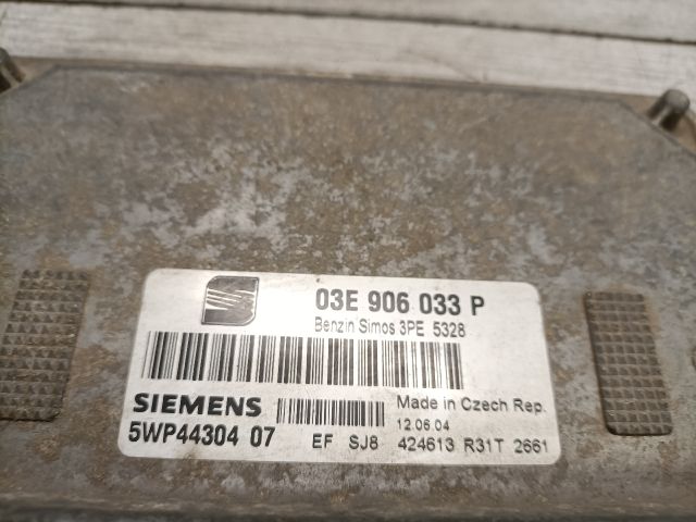 bontott SEAT IBIZA III Motorvezérlő