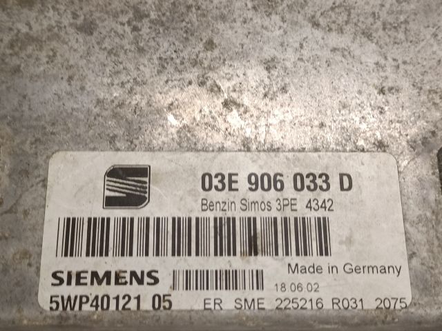 bontott SEAT IBIZA III Motorvezérlő