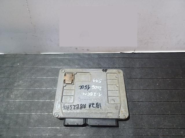 bontott SEAT IBIZA III Motorvezérlő