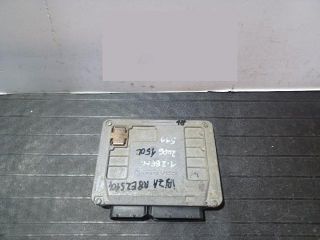 bontott SEAT IBIZA III Motorvezérlő