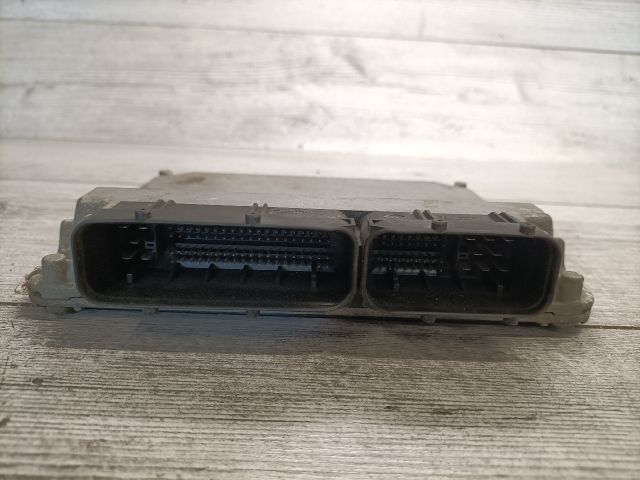 bontott SEAT IBIZA III Motorvezérlő