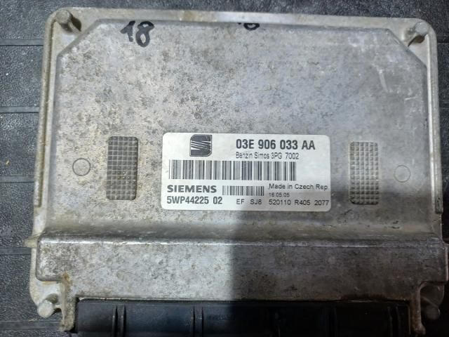 bontott SEAT IBIZA III Motorvezérlő