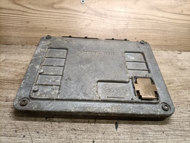 bontott SEAT IBIZA III Motorvezérlő