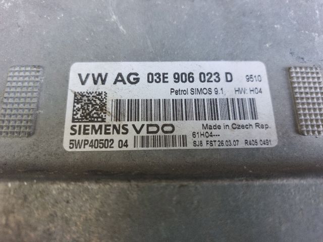 bontott SEAT IBIZA III Motorvezérlő