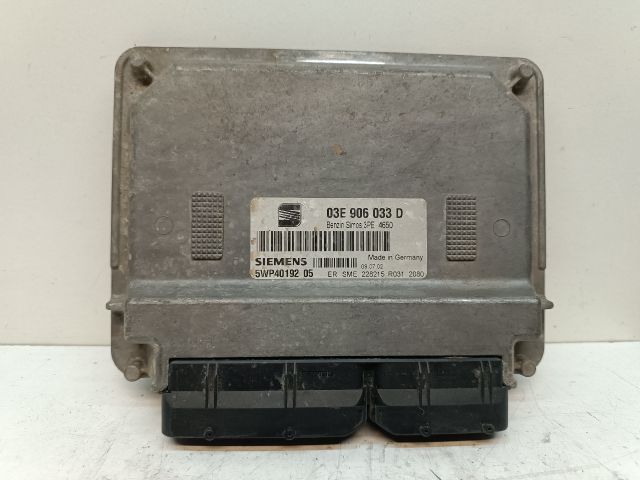 bontott SEAT IBIZA III Motorvezérlő