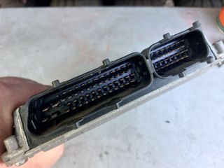 bontott SEAT IBIZA III Motorvezérlő