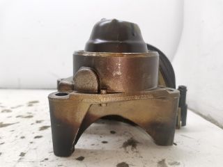 bontott SEAT IBIZA III Olajszivattyú