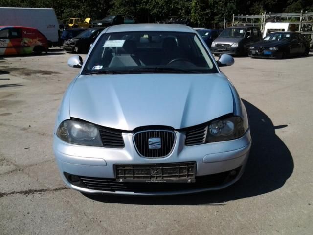 bontott SEAT IBIZA III Önindító