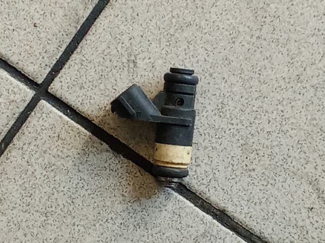 bontott SEAT IBIZA III Porlasztó (1 db)