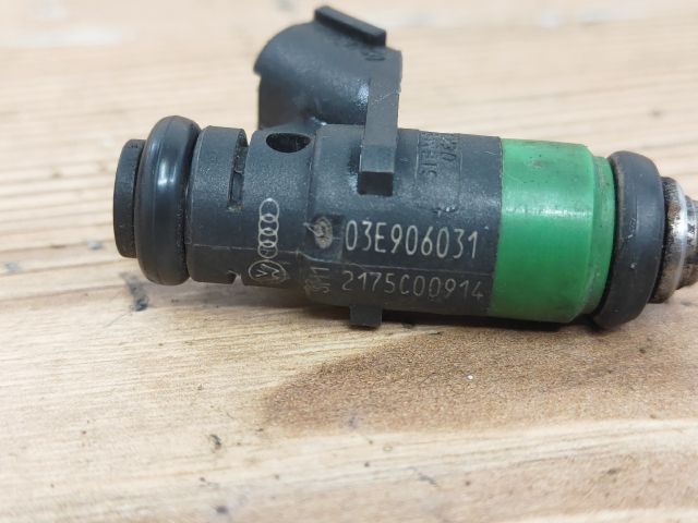 bontott SEAT IBIZA III Porlasztó (1 db)