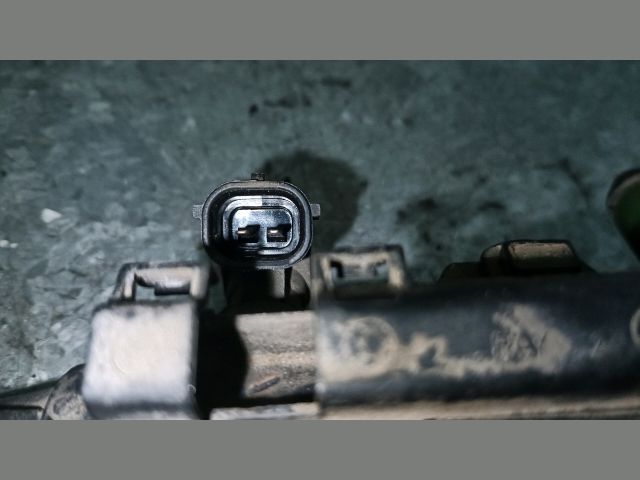 bontott SEAT IBIZA III Porlasztó Sor / Híd