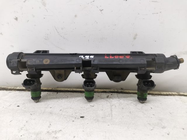 bontott SEAT IBIZA III Porlasztó Sor / Híd