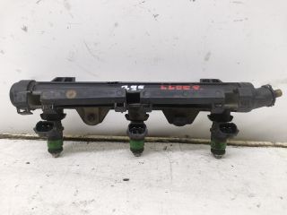 bontott SEAT IBIZA III Porlasztó Sor / Híd