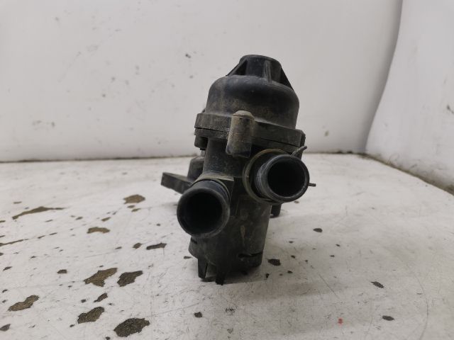 bontott SEAT IBIZA III Termosztátház