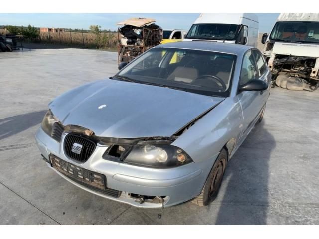 bontott SEAT IBIZA III Vízhűtő Radiátor (Klímás)