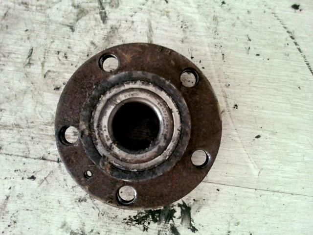 bontott SEAT IBIZA III Bal hátsó Kerékagy