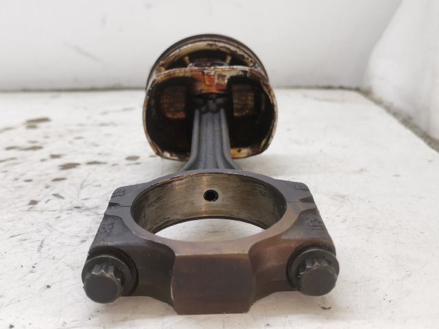 bontott SEAT IBIZA III Dugattyú és Hajtókar