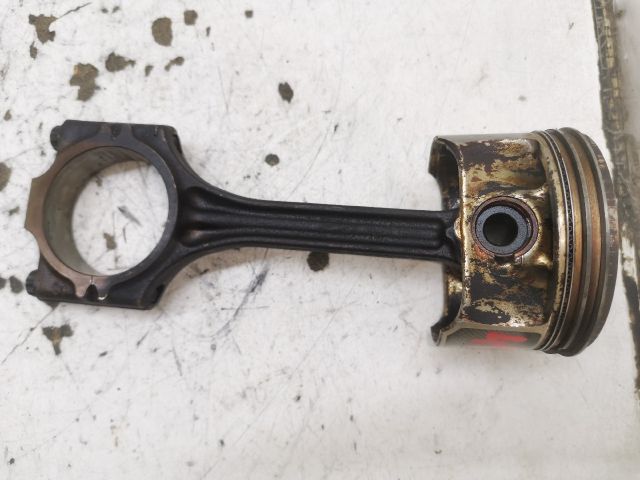 bontott SEAT IBIZA III Dugattyú és Hajtókar