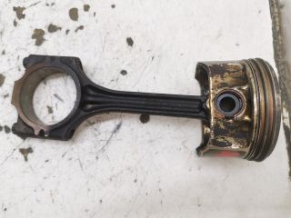 bontott SEAT IBIZA III Dugattyú és Hajtókar