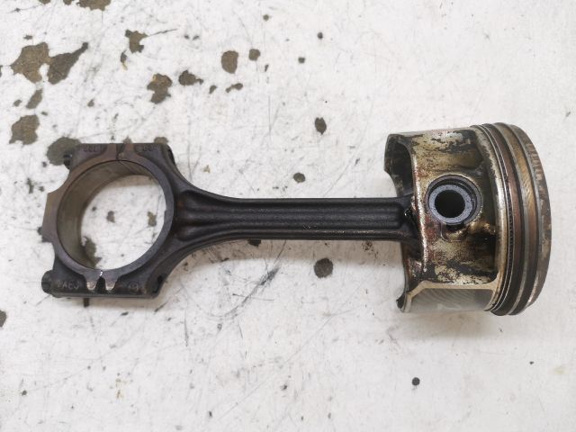 bontott SEAT IBIZA III Dugattyú és Hajtókar