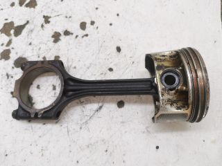 bontott SEAT IBIZA III Dugattyú és Hajtókar