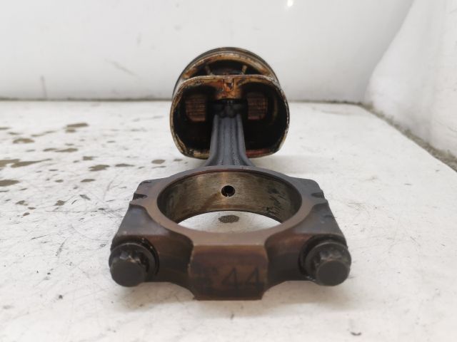 bontott SEAT IBIZA III Dugattyú és Hajtókar