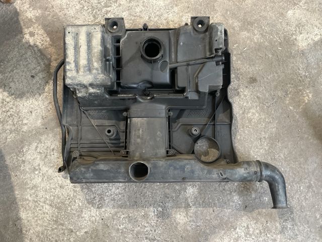 bontott SEAT IBIZA III Felső Motorburkolat