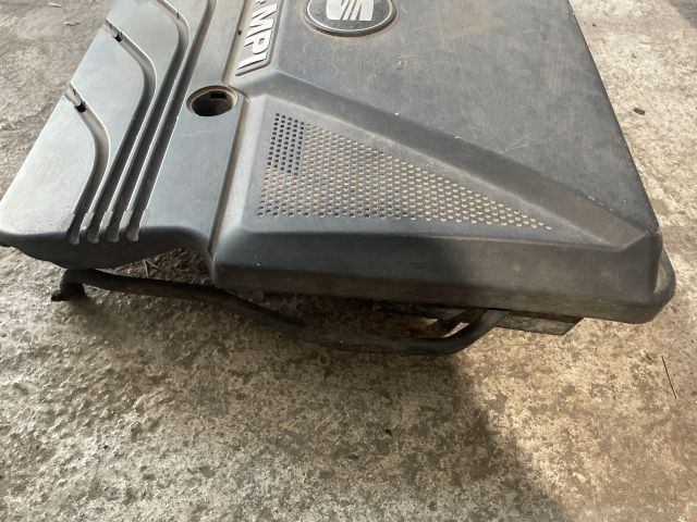 bontott SEAT IBIZA III Felső Motorburkolat