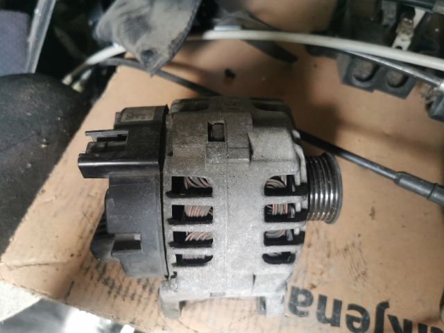 bontott SEAT IBIZA III Generátor