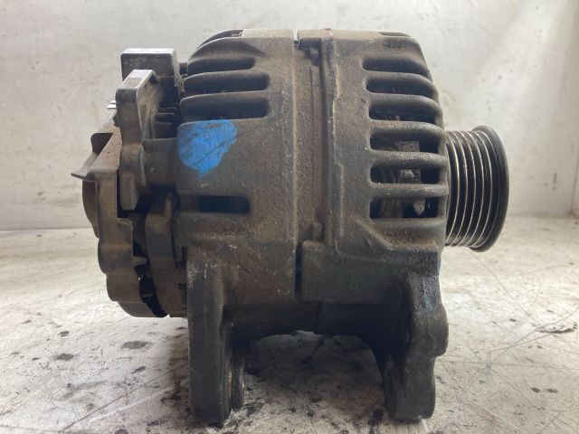 bontott SEAT IBIZA III Generátor