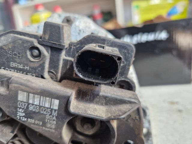 bontott SEAT IBIZA III Generátor