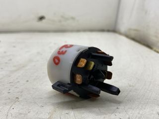 bontott SEAT IBIZA III Gyújtáskapcsoló