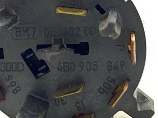 bontott SEAT IBIZA III Gyújtáskapcsoló