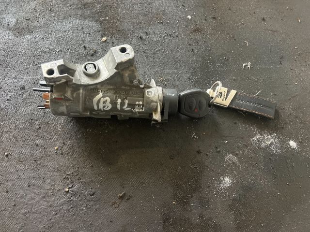 bontott SEAT IBIZA III Gyújtáskapcsoló