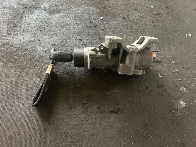 bontott SEAT IBIZA III Gyújtáskapcsoló