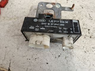 bontott SEAT IBIZA III Hűtőventilátor Relé