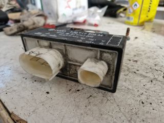 bontott SEAT IBIZA III Hűtőventilátor Relé