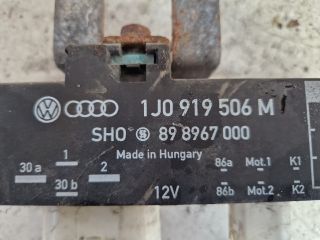 bontott SEAT IBIZA III Hűtőventilátor Relé