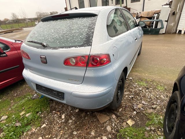 bontott SEAT IBIZA III Jobb első Csonkállvány Kerékaggyal