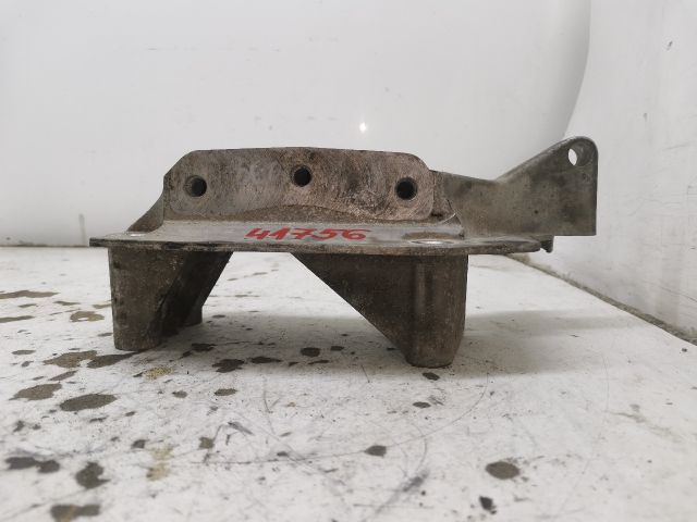 bontott SEAT IBIZA III Motor Tartó Bak (Fém)