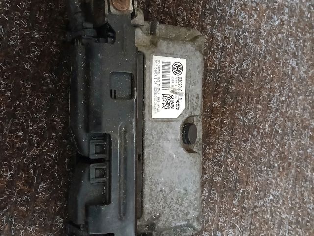 bontott SEAT IBIZA III Motorvezérlő