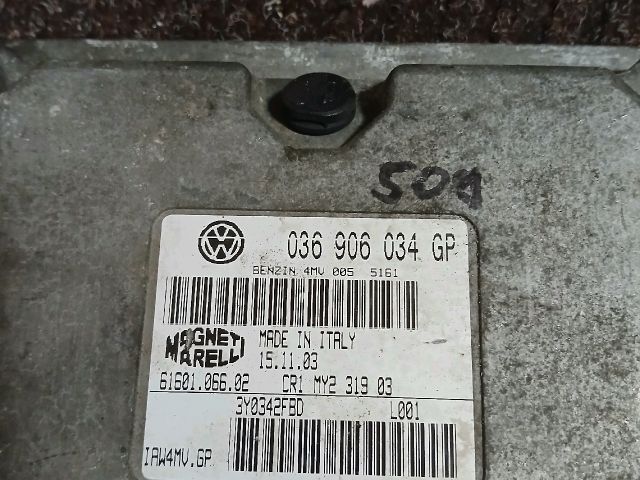 bontott SEAT IBIZA III Motorvezérlő