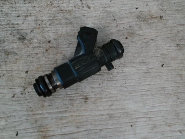 bontott SEAT IBIZA III Porlasztó (1 db)