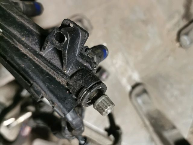 bontott SEAT IBIZA III Porlasztó Sor / Híd