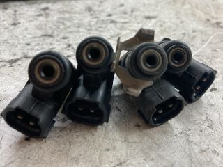 bontott SEAT IBIZA III Porlasztó Sor / Híd