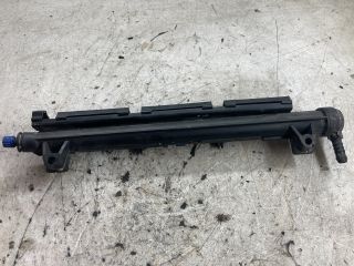 bontott SEAT IBIZA III Porlasztó Sor / Híd